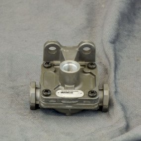 Quick Release Valve
